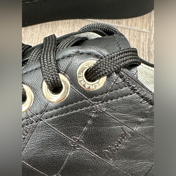 Black Quilted Platform Sneakers - Picture 9 of 16